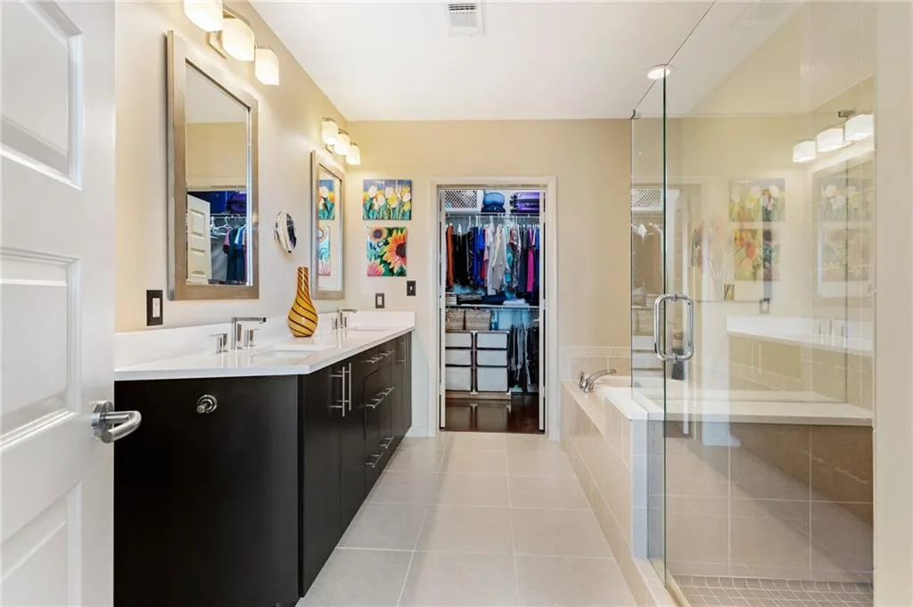 1080 Peachtree Street Ne Unit 3213, Atlanta, Georgia 30309, 2 Bedrooms Bedrooms, ,2 BathroomsBathrooms,Residential,For Sale,1080 Peachtree Street Ne Unit 3213,7556886
