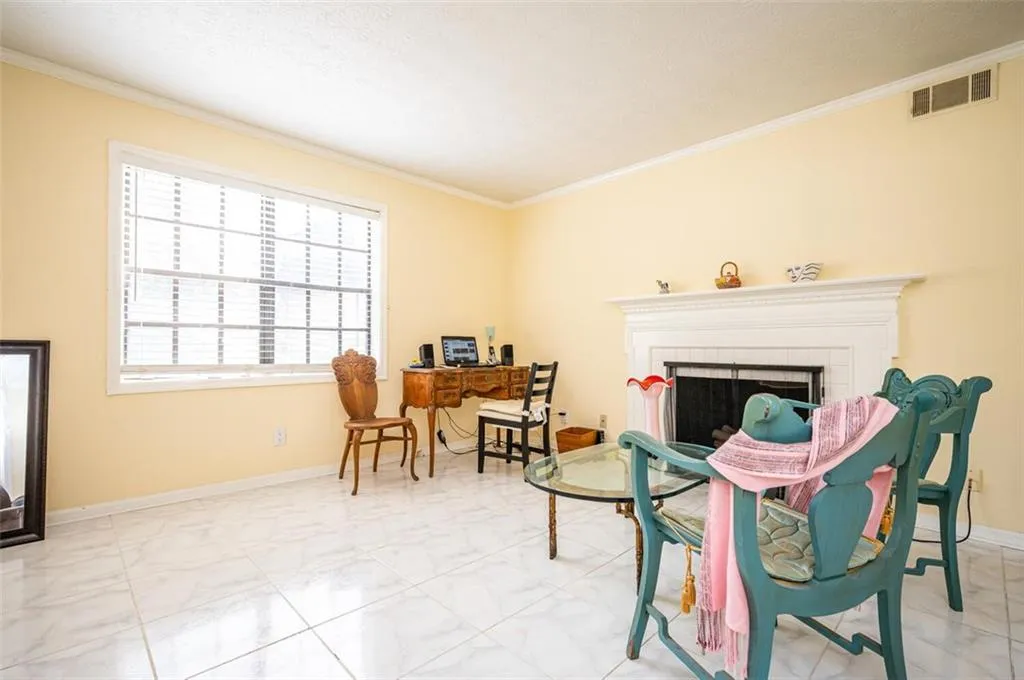 325 Winding River Drive Unit C, Sandy Springs, Georgia 30350, 2 Bedrooms Bedrooms, ,2 BathroomsBathrooms,Residential,Sold,325 Winding River Drive Unit C,6943507