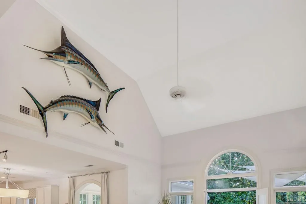 Sunroom that is airy and bright