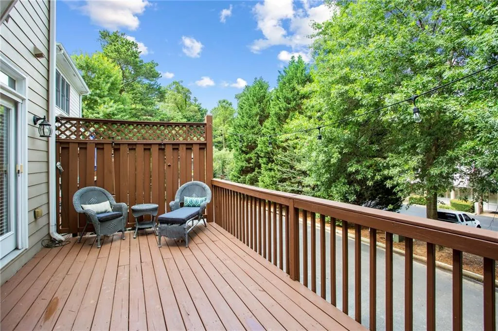 93 Chemin De Vie, Atlanta, Georgia 30342, 3 Bedrooms Bedrooms, ,3 BathroomsBathrooms,Residential,Sold,93 Chemin De Vie,7056999