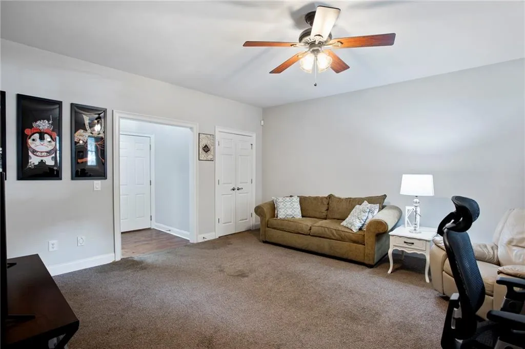93 Chemin De Vie, Atlanta, Georgia 30342, 3 Bedrooms Bedrooms, ,3 BathroomsBathrooms,Residential,Sold,93 Chemin De Vie,7056999