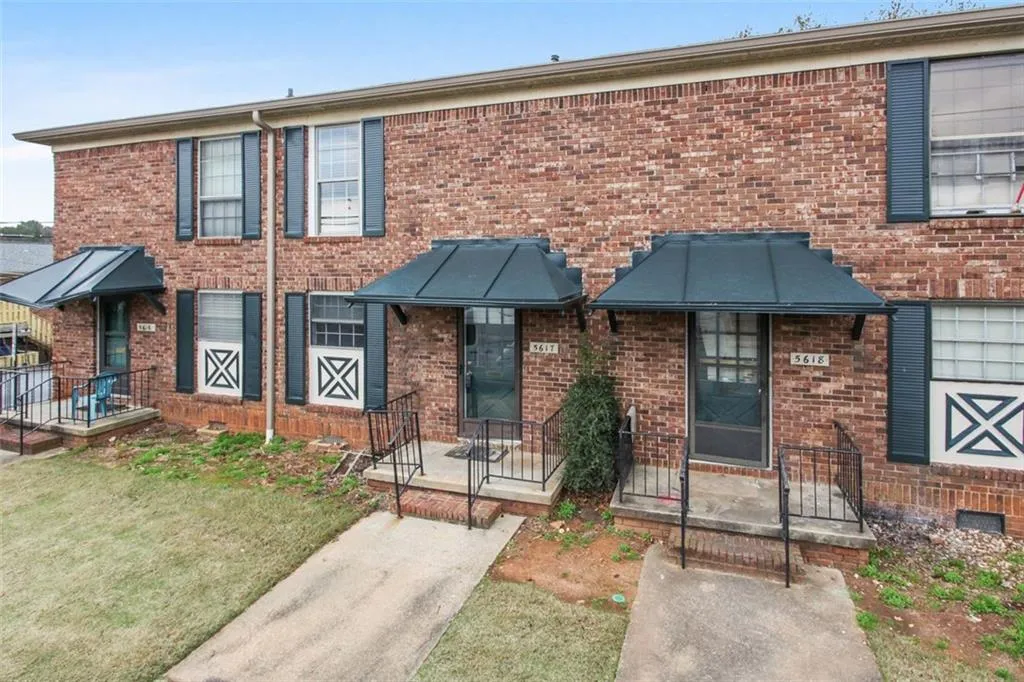 5617 Kingsport Drive, Atlanta, Georgia 30342, 2 Bedrooms Bedrooms, ,1 BathroomBathrooms,Residential,Sold,5617 Kingsport Drive,6986720