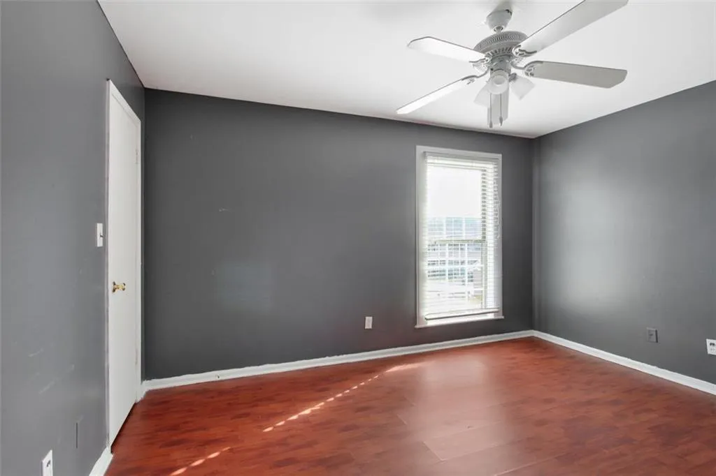 5617 Kingsport Drive, Atlanta, Georgia 30342, 2 Bedrooms Bedrooms, ,1 BathroomBathrooms,Residential,Sold,5617 Kingsport Drive,6986720