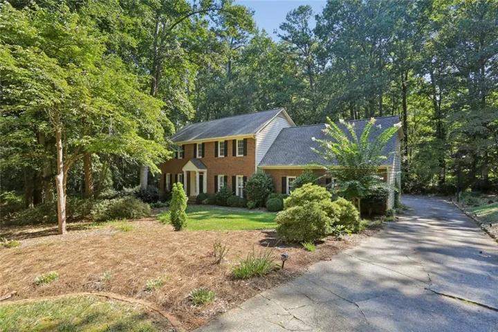 Front view of home