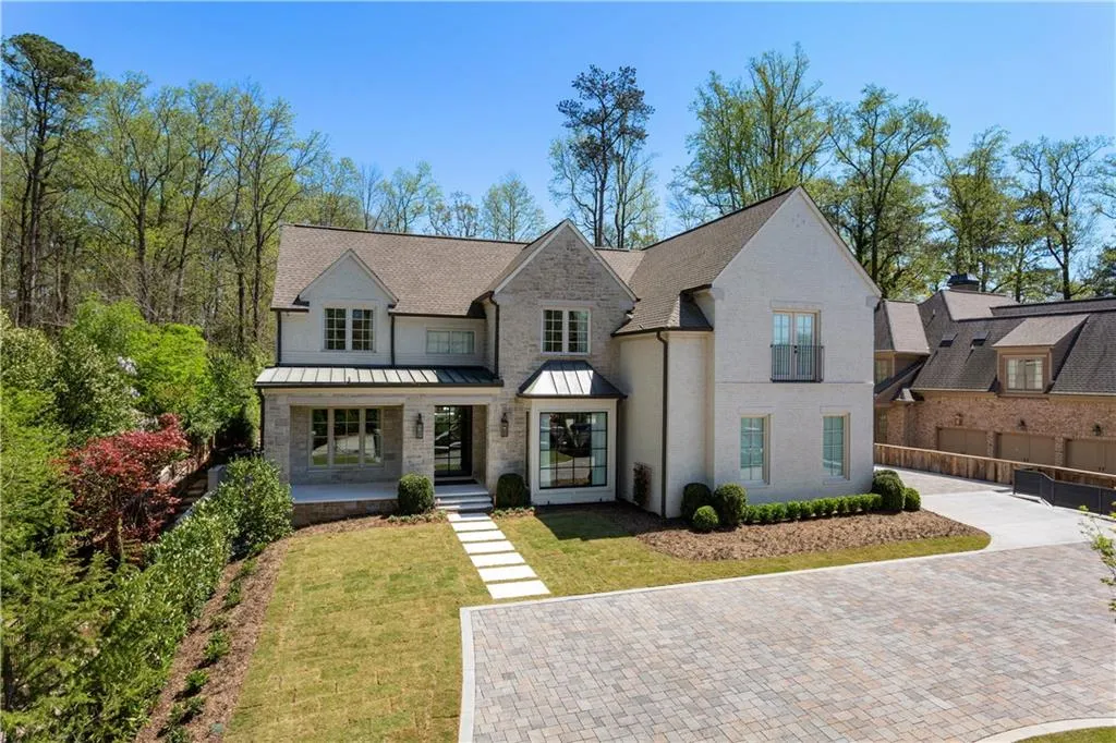 5217 Lake Forrest Drive, Atlanta, Georgia 30342, 6 Bedrooms Bedrooms, ,6 BathroomsBathrooms,Residential,Sold,5217 Lake Forrest Drive,6863703