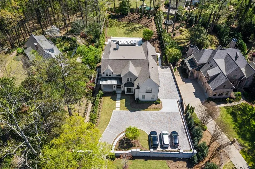 5217 Lake Forrest Drive, Atlanta, Georgia 30342, 6 Bedrooms Bedrooms, ,6 BathroomsBathrooms,Residential,Sold,5217 Lake Forrest Drive,6863703