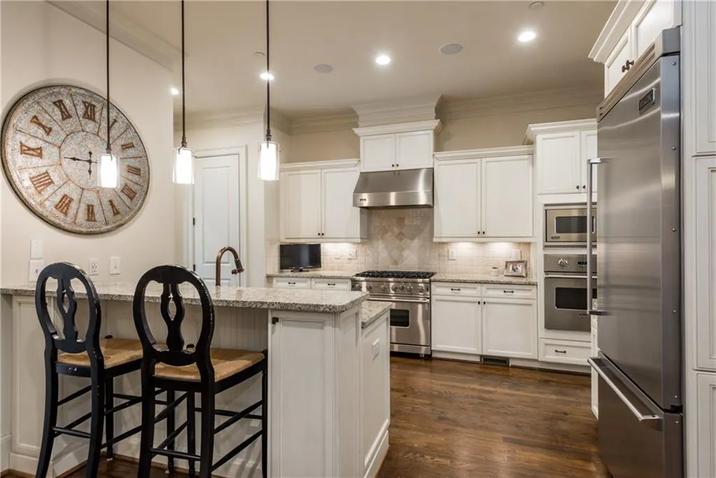 58 Sheridan Drive Ne Unit 20, Atlanta, Georgia 30305, 3 Bedrooms Bedrooms, ,3 BathroomsBathrooms,Residential,Sold,58 Sheridan Drive Ne Unit 20,5909656