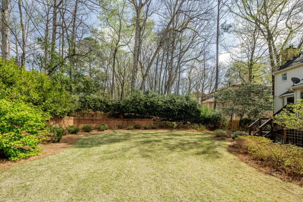 140 Old College Way, Sandy Springs, Georgia 30328, 4 Bedrooms Bedrooms, ,3 BathroomsBathrooms,Residential,Sold,140 Old College Way,7194587