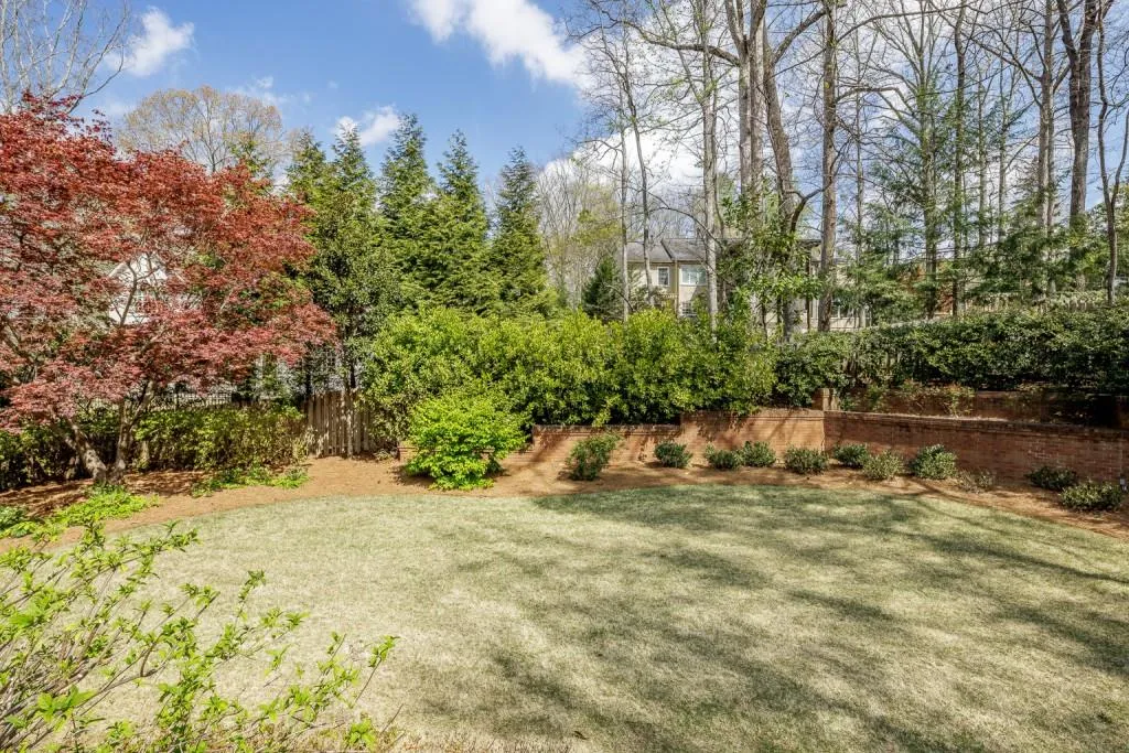 140 Old College Way, Sandy Springs, Georgia 30328, 4 Bedrooms Bedrooms, ,3 BathroomsBathrooms,Residential,Sold,140 Old College Way,7194587