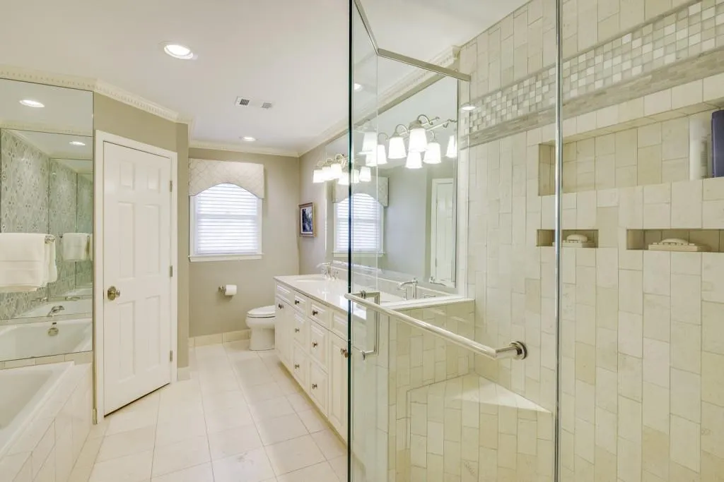 140 Old College Way, Sandy Springs, Georgia 30328, 4 Bedrooms Bedrooms, ,3 BathroomsBathrooms,Residential,Sold,140 Old College Way,7194587