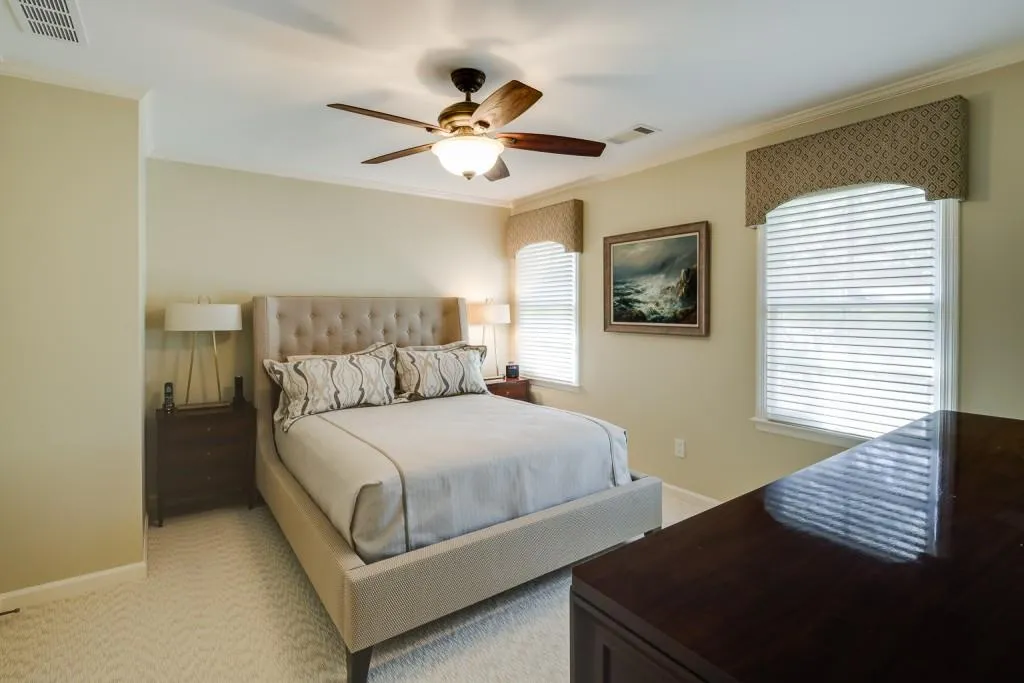 140 Old College Way, Sandy Springs, Georgia 30328, 4 Bedrooms Bedrooms, ,3 BathroomsBathrooms,Residential,Sold,140 Old College Way,7194587