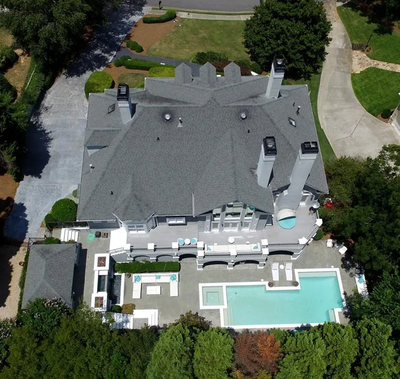 125 Helmsley Drive, Atlanta, Georgia 30327, 5 Bedrooms Bedrooms, ,5 BathroomsBathrooms,Residential,Sold,125 Helmsley Drive,5779307