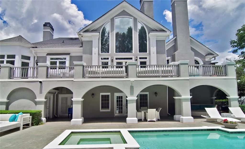 125 Helmsley Drive, Atlanta, Georgia 30327, 5 Bedrooms Bedrooms, ,5 BathroomsBathrooms,Residential,Sold,125 Helmsley Drive,5779307