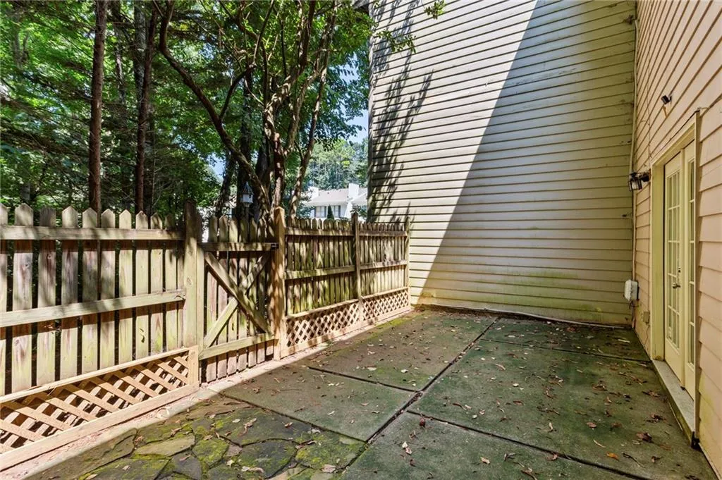 305 Brandywine Circle, Atlanta, Georgia 30350, 3 Bedrooms Bedrooms, ,2 BathroomsBathrooms,Residential,Sold,305 Brandywine Circle,6934031