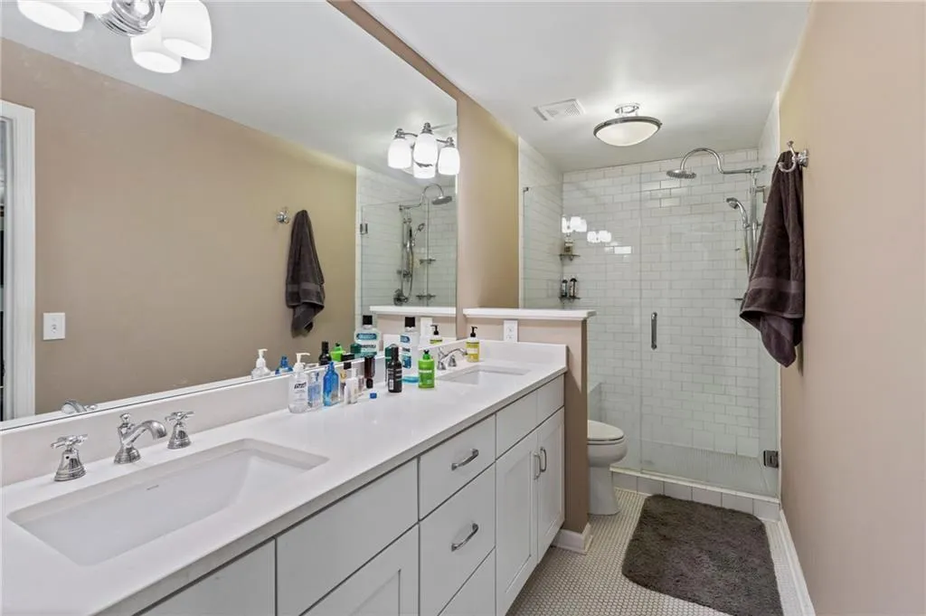 305 Brandywine Circle, Atlanta, Georgia 30350, 3 Bedrooms Bedrooms, ,2 BathroomsBathrooms,Residential,Sold,305 Brandywine Circle,6934031