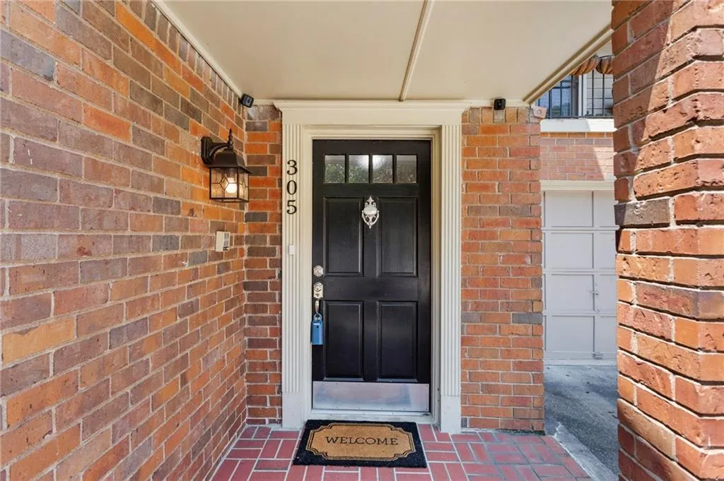 305 Brandywine Circle, Atlanta, Georgia 30350, 3 Bedrooms Bedrooms, ,2 BathroomsBathrooms,Residential,Sold,305 Brandywine Circle,6934031