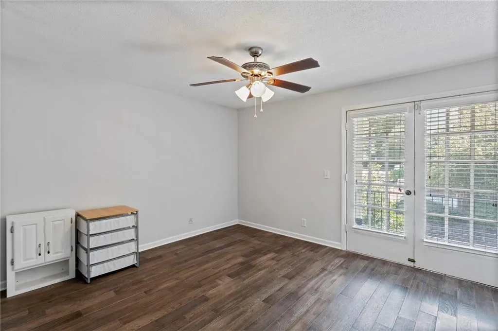 305 Brandywine Circle, Atlanta, Georgia 30350, 3 Bedrooms Bedrooms, ,2 BathroomsBathrooms,Residential,Sold,305 Brandywine Circle,6934031