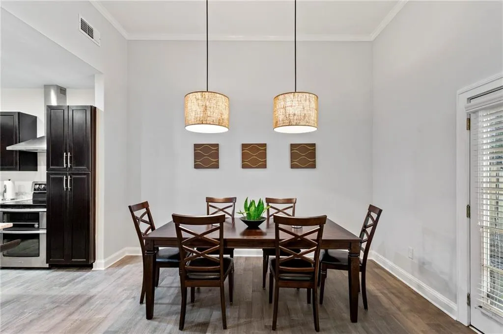 305 Brandywine Circle, Atlanta, Georgia 30350, 3 Bedrooms Bedrooms, ,2 BathroomsBathrooms,Residential,Sold,305 Brandywine Circle,6934031