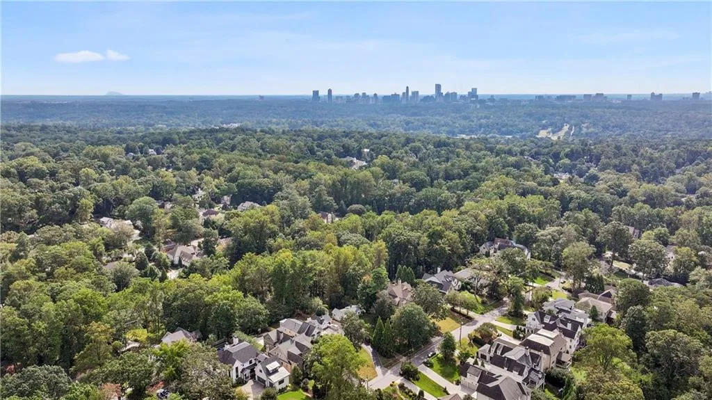 4745 E Conway Drive Nw, Atlanta, Georgia 30327, 5 Bedrooms Bedrooms, ,5 BathroomsBathrooms,Residential,For Sale,4745 E Conway Drive Nw,7644917