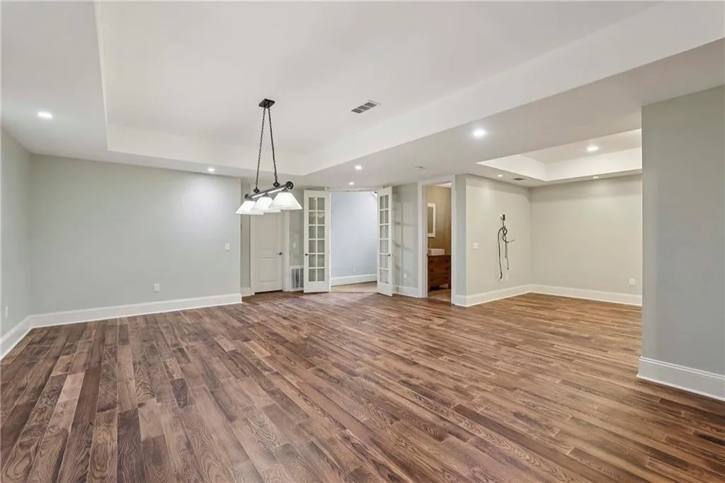 4745 E Conway Drive Nw, Atlanta, Georgia 30327, 5 Bedrooms Bedrooms, ,5 BathroomsBathrooms,Residential,For Sale,4745 E Conway Drive Nw,7644917
