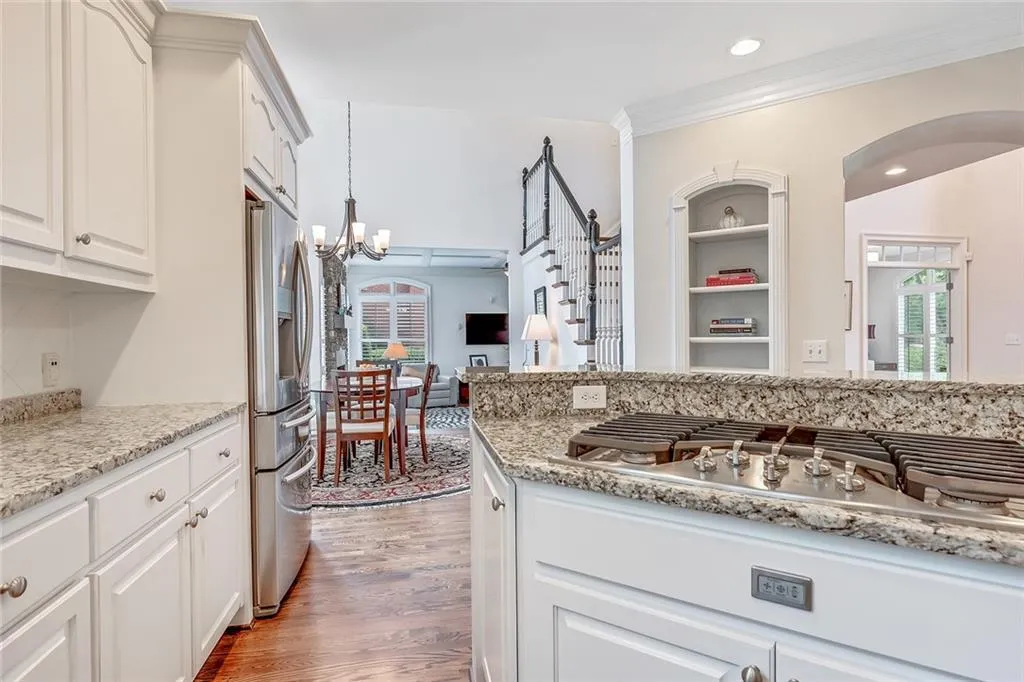 265 Spalding Springs Lane, Sandy Springs, Georgia 30350, 5 Bedrooms Bedrooms, ,4 BathroomsBathrooms,Residential,Sold,265 Spalding Springs Lane,6518661