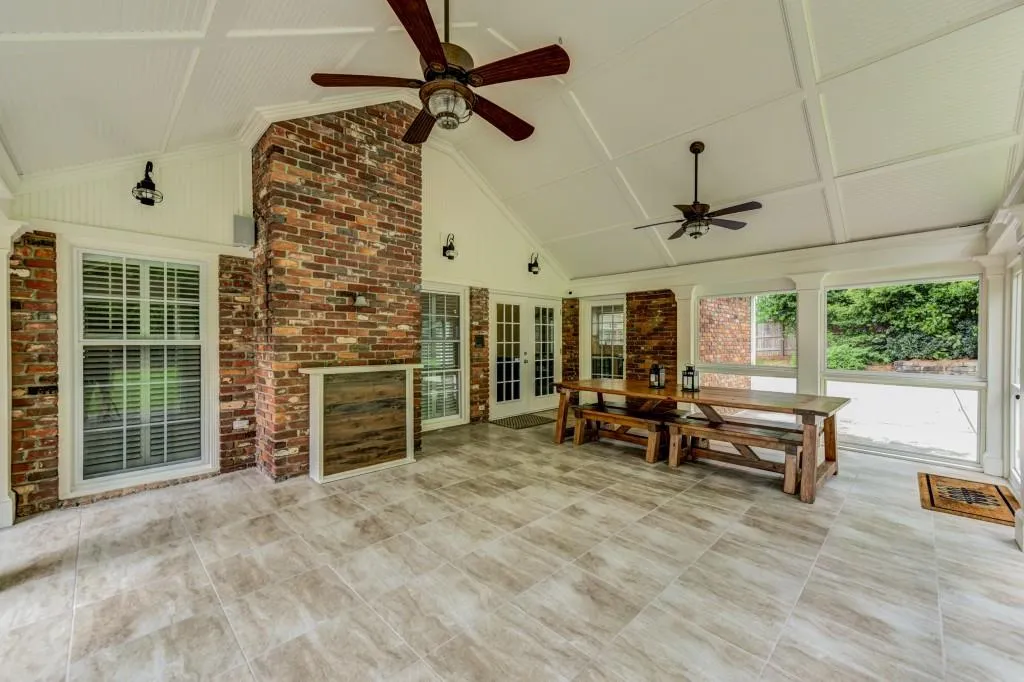 5815 Garber Drive Ne, Sandy Springs, Georgia 30328, 3 Bedrooms Bedrooms, ,2 BathroomsBathrooms,Residential,Sold,5815 Garber Drive Ne,6774346 5815 Garber Drive Ne, Sandy Springs, Georgia 30328, 3 Bedrooms Bedrooms, ,2 BathroomsBathrooms,Residential,Sold,5815 Garber Drive Ne,6774346