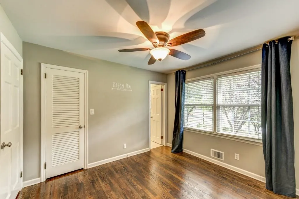 5815 Garber Drive Ne, Sandy Springs, Georgia 30328, 3 Bedrooms Bedrooms, ,2 BathroomsBathrooms,Residential,Sold,5815 Garber Drive Ne,6774346 5815 Garber Drive Ne, Sandy Springs, Georgia 30328, 3 Bedrooms Bedrooms, ,2 BathroomsBathrooms,Residential,Sold,5815 Garber Drive Ne,6774346