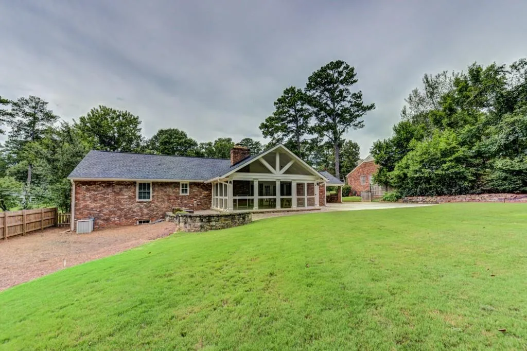 5815 Garber Drive Ne, Sandy Springs, Georgia 30328, 3 Bedrooms Bedrooms, ,2 BathroomsBathrooms,Residential,Sold,5815 Garber Drive Ne,6774346 5815 Garber Drive Ne, Sandy Springs, Georgia 30328, 3 Bedrooms Bedrooms, ,2 BathroomsBathrooms,Residential,Sold,5815 Garber Drive Ne,6774346