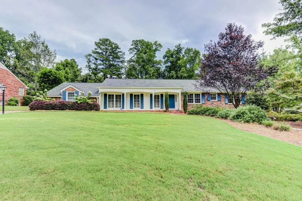 5815 Garber Drive Ne, Sandy Springs, Georgia 30328, 3 Bedrooms Bedrooms, ,2 BathroomsBathrooms,Residential,Sold,5815 Garber Drive Ne,6774346 5815 Garber Drive Ne, Sandy Springs, Georgia 30328, 3 Bedrooms Bedrooms, ,2 BathroomsBathrooms,Residential,Sold,5815 Garber Drive Ne,6774346