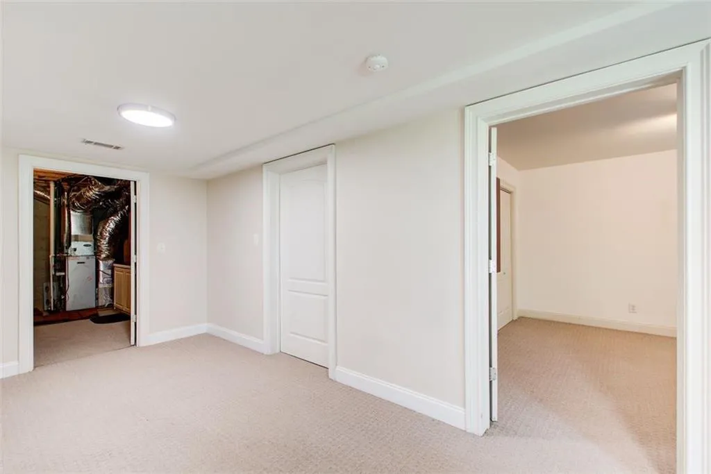 945 Longley Avenue Nw, Atlanta, Georgia 30318, 4 Bedrooms Bedrooms, ,2 BathroomsBathrooms,Residential,For Sale,945 Longley Avenue Nw,7624217