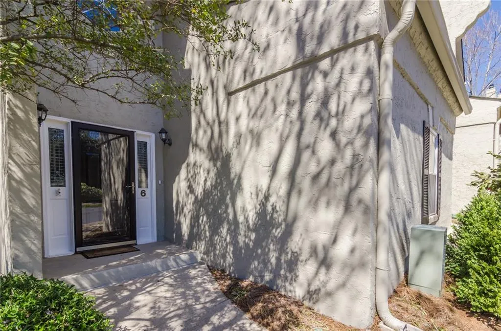 5996 Mitchell Road Unit 6, Atlanta, Georgia 30328, 3 Bedrooms Bedrooms, ,3 BathroomsBathrooms,Residential,Sold,5996 Mitchell Road Unit 6,5820065