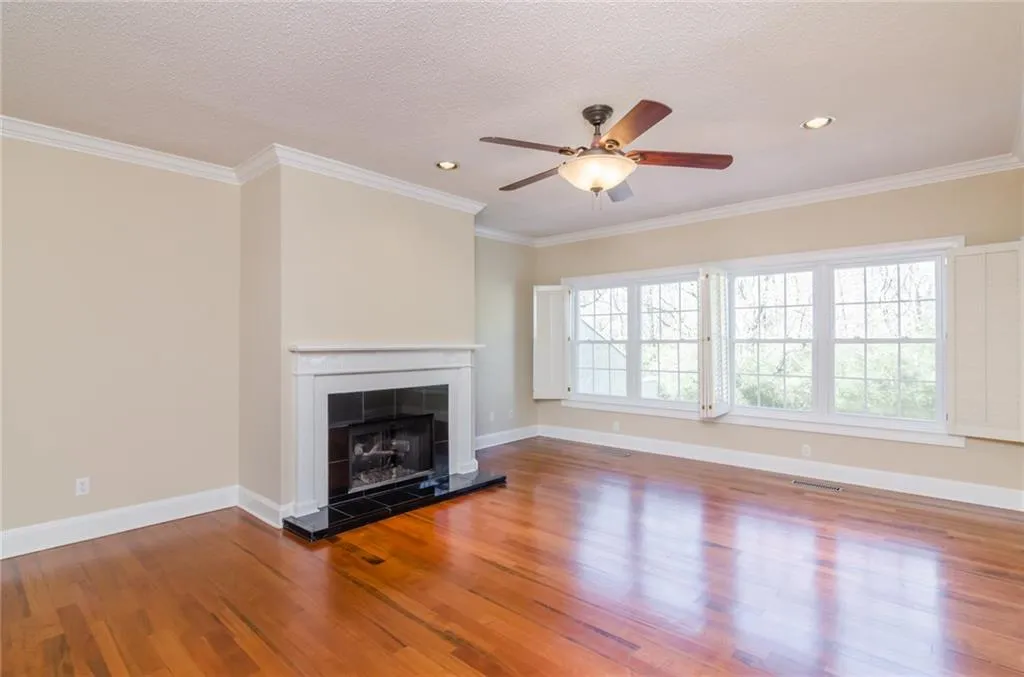 5996 Mitchell Road Unit 6, Atlanta, Georgia 30328, 3 Bedrooms Bedrooms, ,3 BathroomsBathrooms,Residential,Sold,5996 Mitchell Road Unit 6,5820065