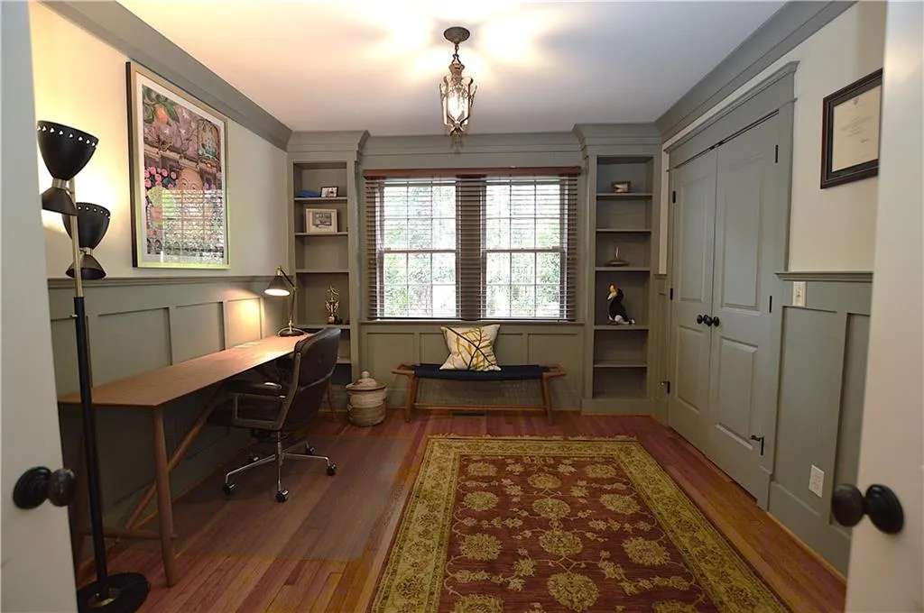 3098 Peachtree Drive Ne, Atlanta, Georgia 30305, 5 Bedrooms Bedrooms, ,3 BathroomsBathrooms,Residential,For Sale,3098 Peachtree Drive Ne,7662214 3098 Peachtree Drive Ne, Atlanta, Georgia 30305, 5 Bedrooms Bedrooms, ,3 BathroomsBathrooms,Residential,For Sale,3098 Peachtree Drive Ne,7662214