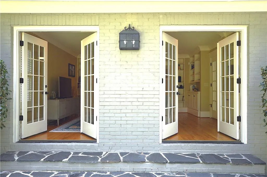 3098 Peachtree Drive Ne, Atlanta, Georgia 30305, 5 Bedrooms Bedrooms, ,3 BathroomsBathrooms,Residential,For Sale,3098 Peachtree Drive Ne,7662214 3098 Peachtree Drive Ne, Atlanta, Georgia 30305, 5 Bedrooms Bedrooms, ,3 BathroomsBathrooms,Residential,For Sale,3098 Peachtree Drive Ne,7662214
