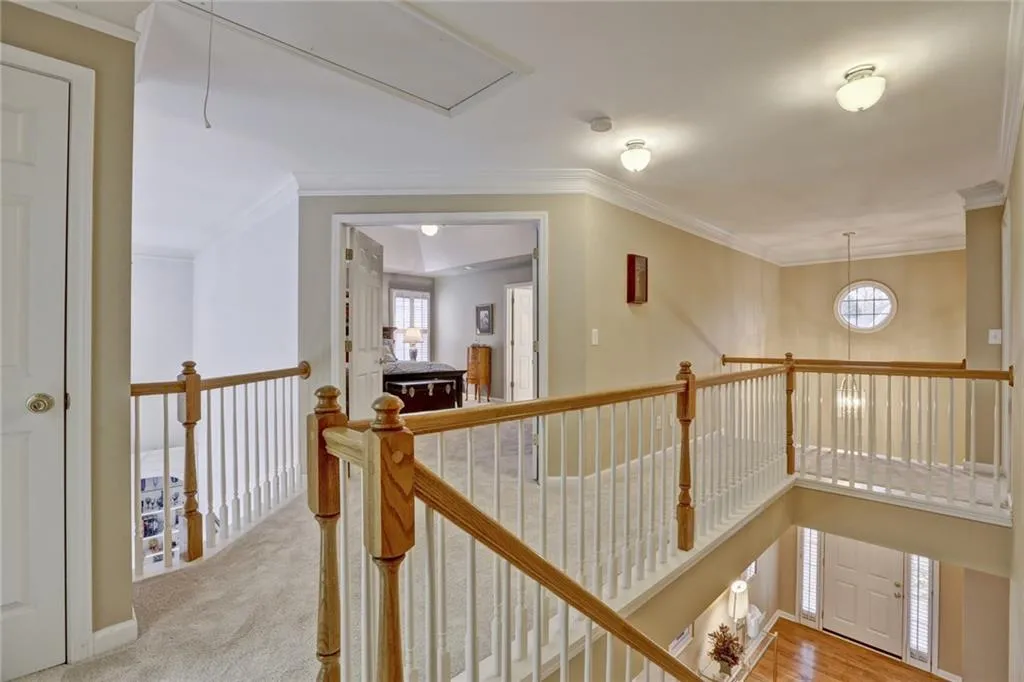1040 Lancaster Walk, Sandy Springs, Georgia 30328, 3 Bedrooms Bedrooms, ,3 BathroomsBathrooms,Residential,Sold,1040 Lancaster Walk,5818068