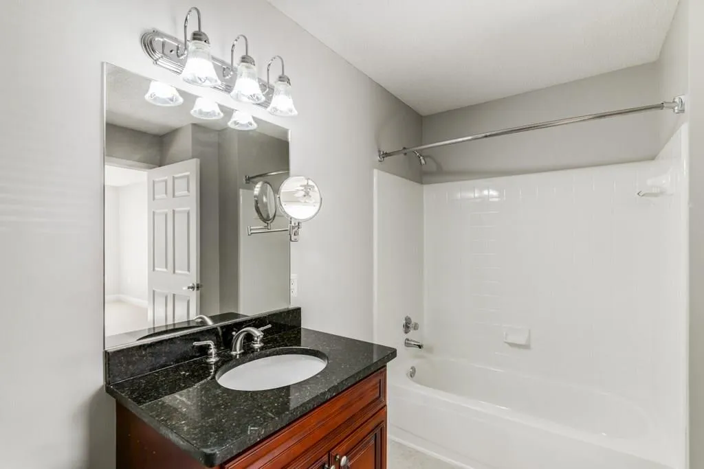 6103 Santa Fe Parkway Unit 0, Sandy Springs, Georgia 30350, 2 Bedrooms Bedrooms, ,2 BathroomsBathrooms,Residential,Sold,6103 Santa Fe Parkway Unit 0,5933337