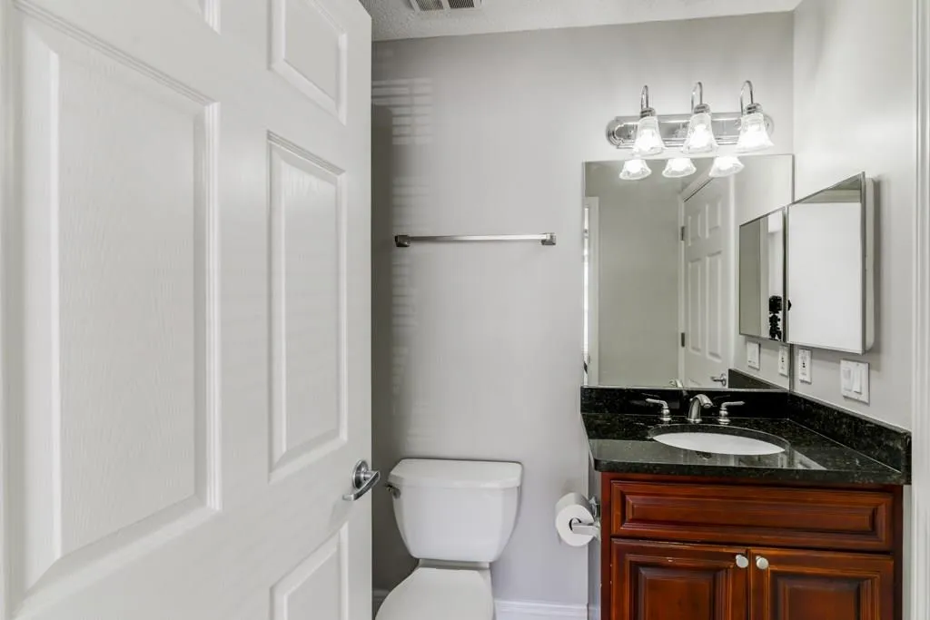 6103 Santa Fe Parkway Unit 0, Sandy Springs, Georgia 30350, 2 Bedrooms Bedrooms, ,2 BathroomsBathrooms,Residential,Sold,6103 Santa Fe Parkway Unit 0,5933337