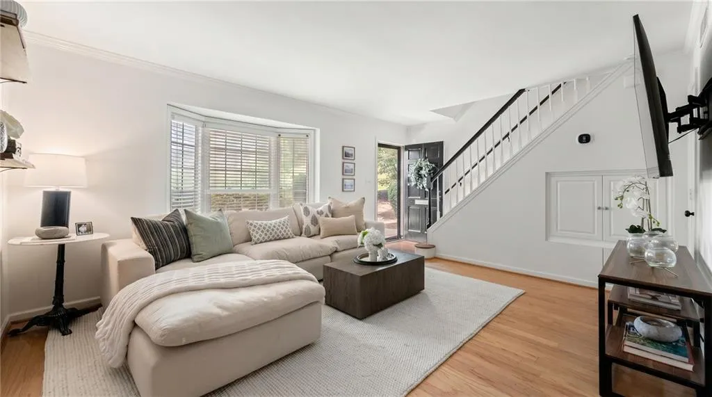 136 Peachtree Memorial Drive Nw Unit Sc7, Atlanta, Georgia 30309, 2 Bedrooms Bedrooms, 0 ,1 BathroomBathrooms,Residential,Sold,136 Peachtree Memorial Drive Nw Unit Sc7,7794380