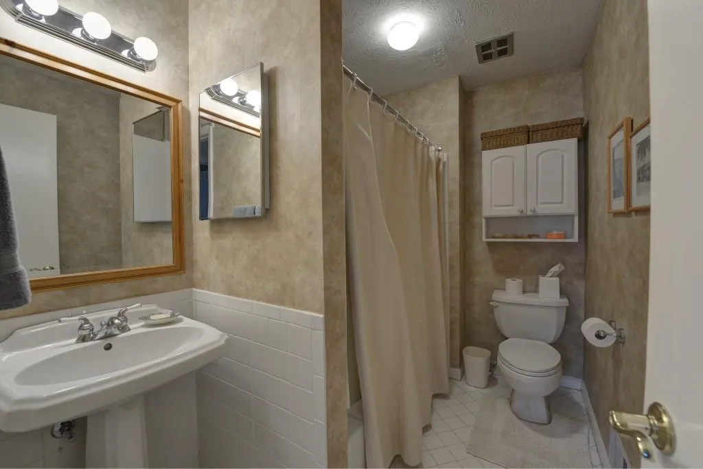 5520 Chemin De Vie Unit 5520, Sandy Springs, Georgia 30342, 3 Bedrooms Bedrooms, ,2 BathroomsBathrooms,Residential,Sold,5520 Chemin De Vie Unit 5520,5644073