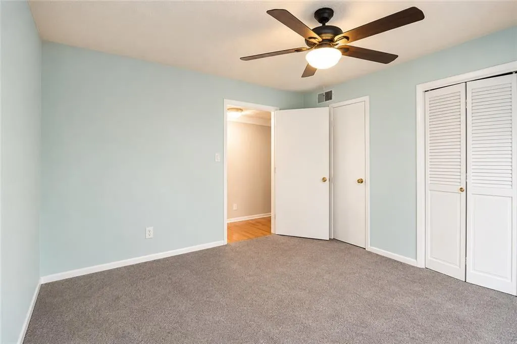 5143 Roswell Road Unit 43, Sandy Springs, Georgia 30342, 2 Bedrooms Bedrooms, 0 ,1 BathroomBathrooms,Residential,For Sale,5143 Roswell Road Unit 43,7815866