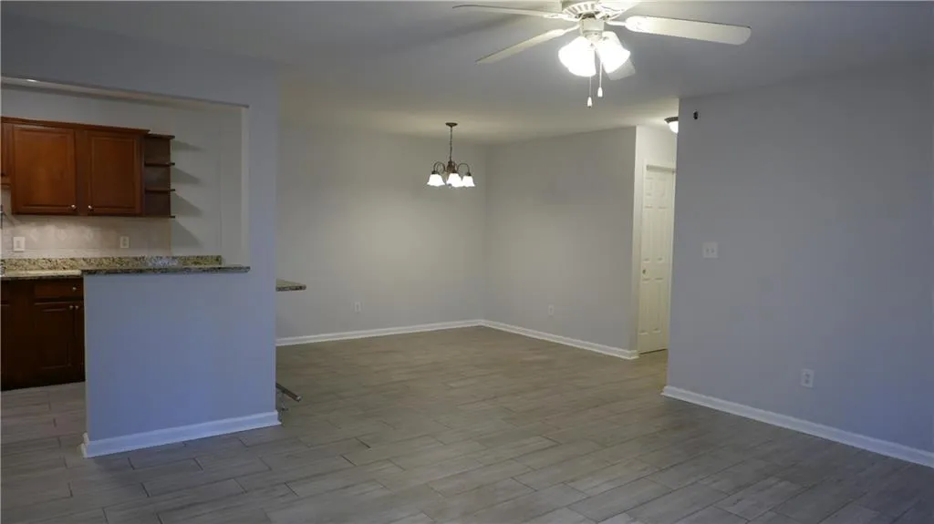 1801 Brighton Point, Sandy Springs, Georgia 30328, 3 Bedrooms Bedrooms, ,2 BathroomsBathrooms,Residential,Sold,1801 Brighton Point,6515360