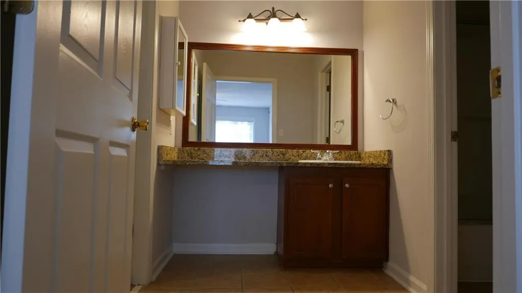 1801 Brighton Point, Sandy Springs, Georgia 30328, 3 Bedrooms Bedrooms, ,2 BathroomsBathrooms,Residential,Sold,1801 Brighton Point,6515360
