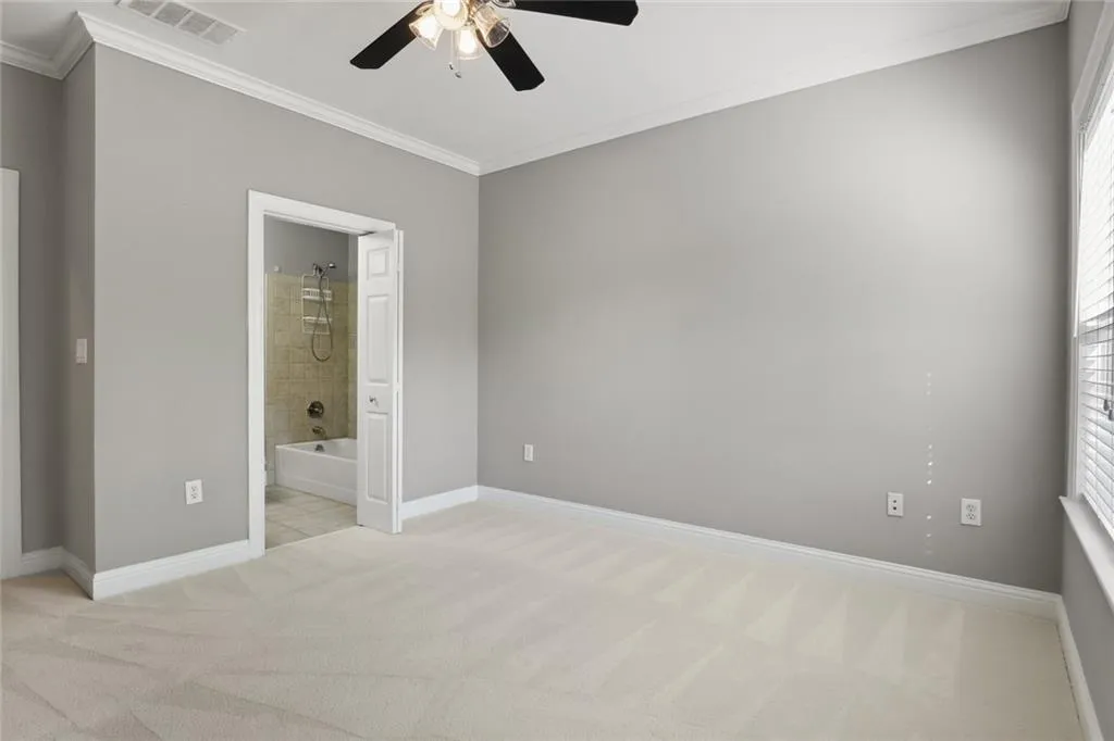 5570 Glenridge Park, Atlanta, Georgia 30342, 2 Bedrooms Bedrooms, ,2 BathroomsBathrooms,Residential,Sold,5570 Glenridge Park,7041513