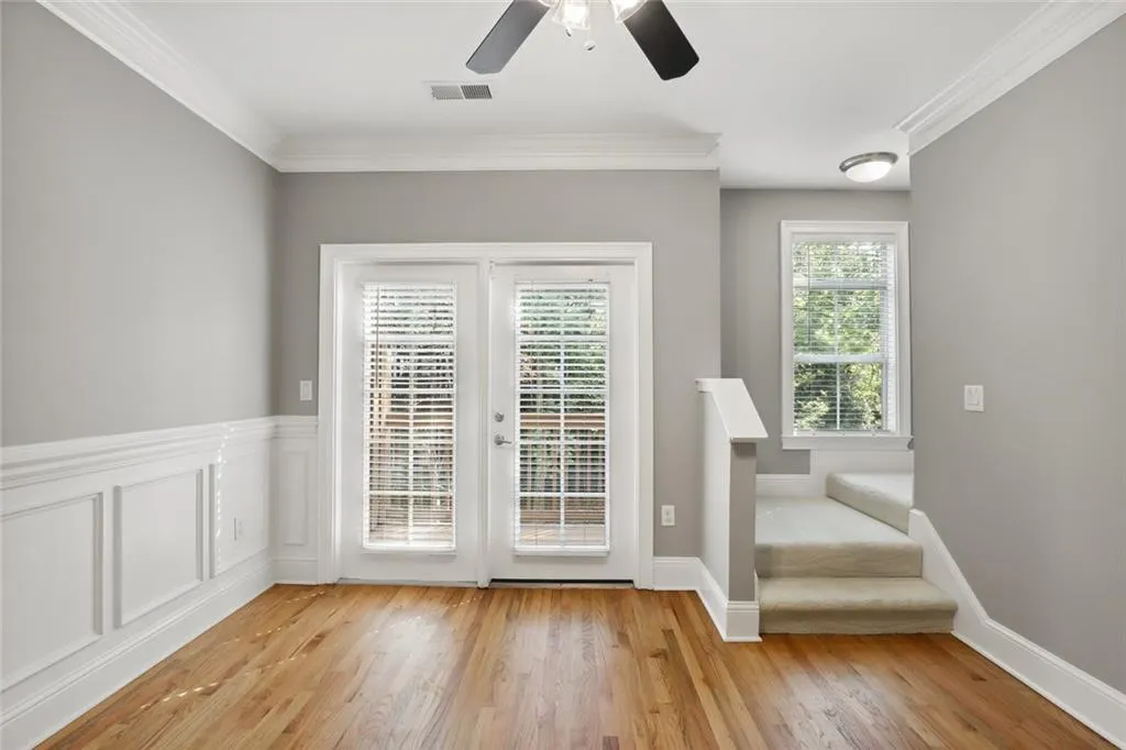 5570 Glenridge Park, Atlanta, Georgia 30342, 2 Bedrooms Bedrooms, ,2 BathroomsBathrooms,Residential,Sold,5570 Glenridge Park,7041513