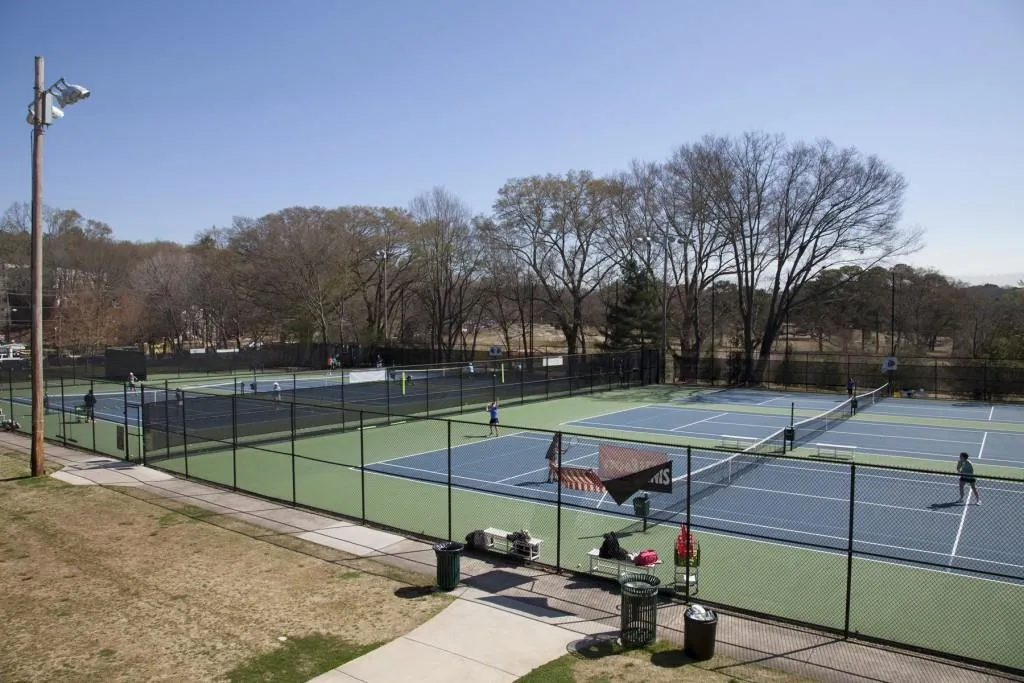 4736 Lake Forrest Drive, Sandy Springs, Georgia 30342, 6 Bedrooms Bedrooms, ,6 BathroomsBathrooms,Residential,Sold,4736 Lake Forrest Drive,6067843