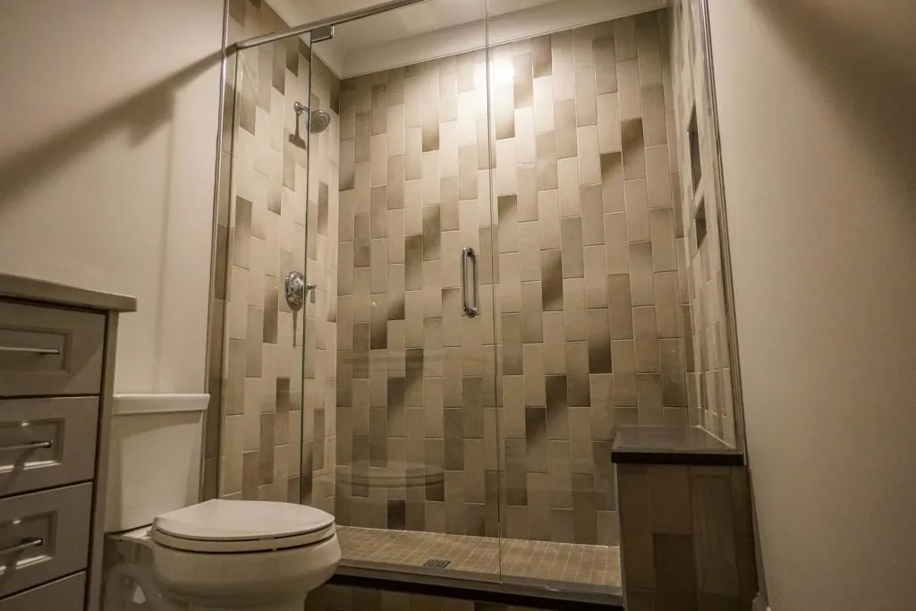 4736 Lake Forrest Drive, Sandy Springs, Georgia 30342, 6 Bedrooms Bedrooms, ,6 BathroomsBathrooms,Residential,Sold,4736 Lake Forrest Drive,6067843