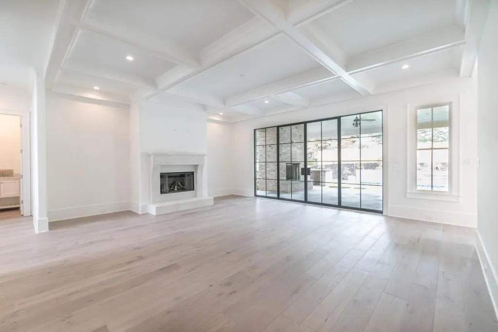 4736 Lake Forrest Drive, Sandy Springs, Georgia 30342, 6 Bedrooms Bedrooms, ,6 BathroomsBathrooms,Residential,Sold,4736 Lake Forrest Drive,6067843