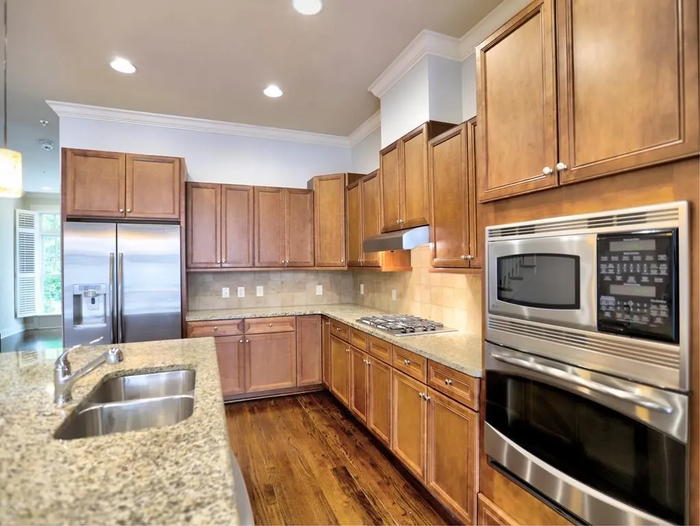 1006 River Vista Drive, Atlanta, Georgia 30339, 4 Bedrooms Bedrooms, ,4 BathroomsBathrooms,Residential,Sold,1006 River Vista Drive,6069269