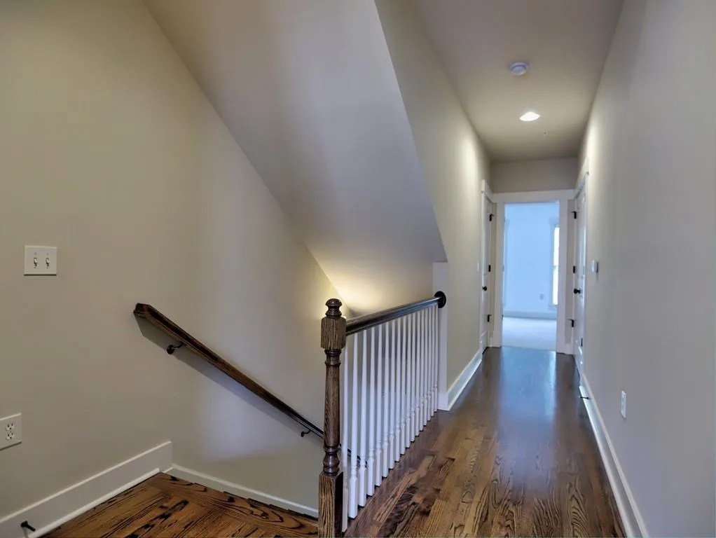 1006 River Vista Drive, Atlanta, Georgia 30339, 4 Bedrooms Bedrooms, ,4 BathroomsBathrooms,Residential,Sold,1006 River Vista Drive,6069269