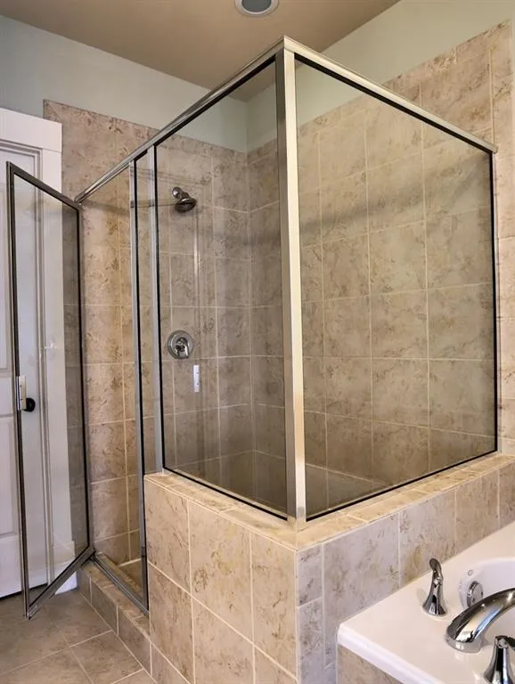 1006 River Vista Drive, Atlanta, Georgia 30339, 4 Bedrooms Bedrooms, ,4 BathroomsBathrooms,Residential,Sold,1006 River Vista Drive,6069269